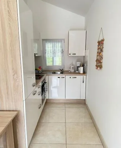 Apartment Apartment May Baska *